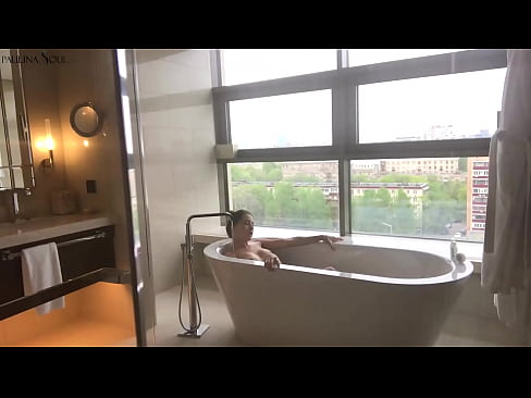 ❤️ Obrovská baba vášnivo si honí kundu v kúpeľni ️ Porno fb na nás sk.hentaiteca.ru ️❤