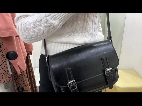 ❤️ Verejná masturbácia mladej sučky FeralBerry s robertkom v skúšobnej miestnosti ️ Porno fb na nás sk.hentaiteca.ru ️❤